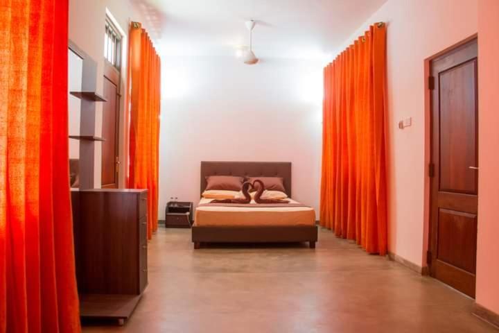 Battaramulla Boutique Villa 斯里贾亚瓦德纳普拉科特 外观 照片