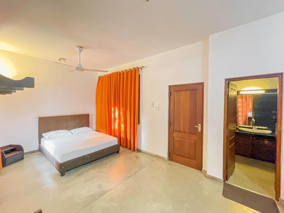 Battaramulla Boutique Villa 斯里贾亚瓦德纳普拉科特 外观 照片